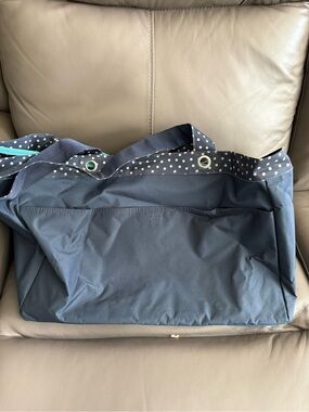 thirty-one Navy Blue Tote with Polka Dot Trim
